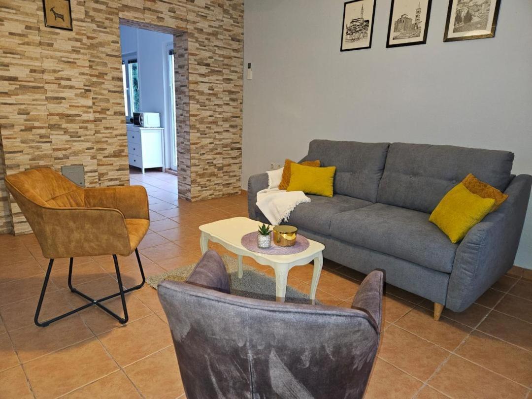 Holiday Home Istra With Jacuzzi Медулин Экстерьер фото