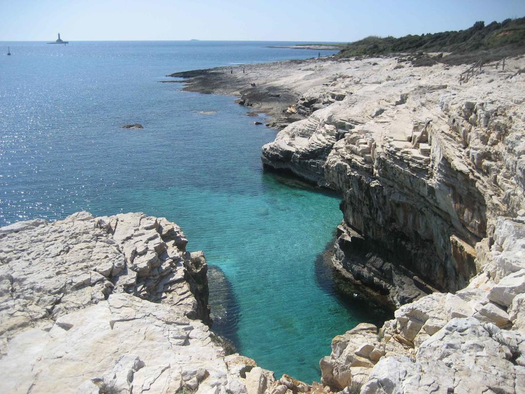 Holiday Home Istra With Jacuzzi Медулин Экстерьер фото