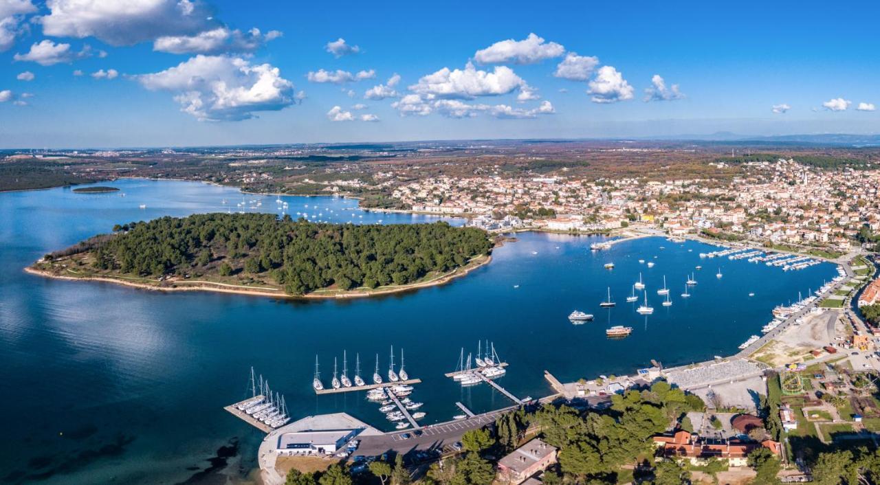 Holiday Home Istra With Jacuzzi Медулин Экстерьер фото